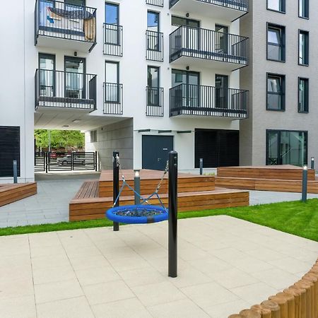 Exclusive Apartment With Terrace By Renters พอซนาน ภายนอก รูปภาพ
