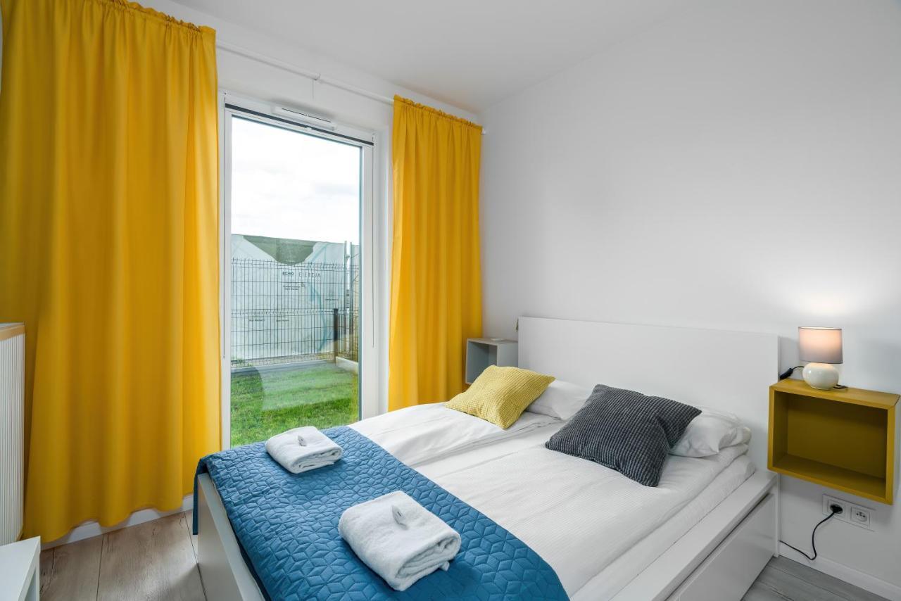 Exclusive Apartment With Terrace By Renters พอซนาน ภายนอก รูปภาพ