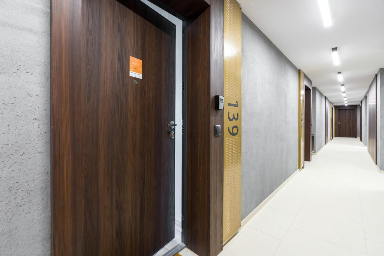Exclusive Apartment With Terrace By Renters พอซนาน ภายนอก รูปภาพ