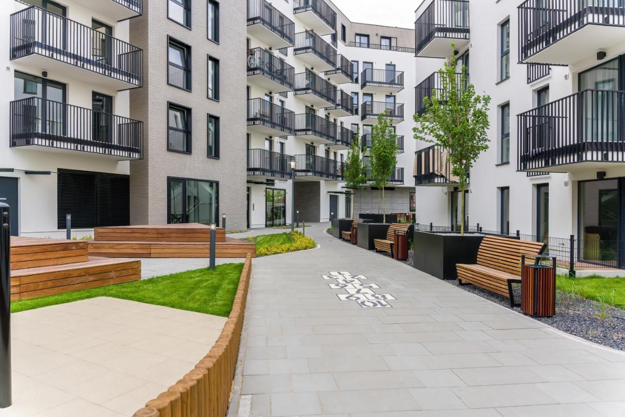 Exclusive Apartment With Terrace By Renters พอซนาน ภายนอก รูปภาพ