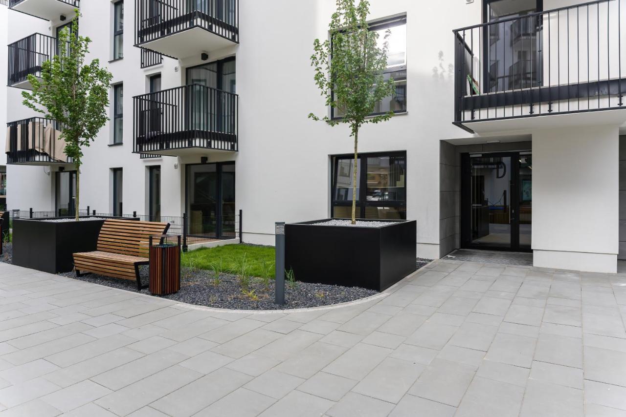 Exclusive Apartment With Terrace By Renters พอซนาน ภายนอก รูปภาพ